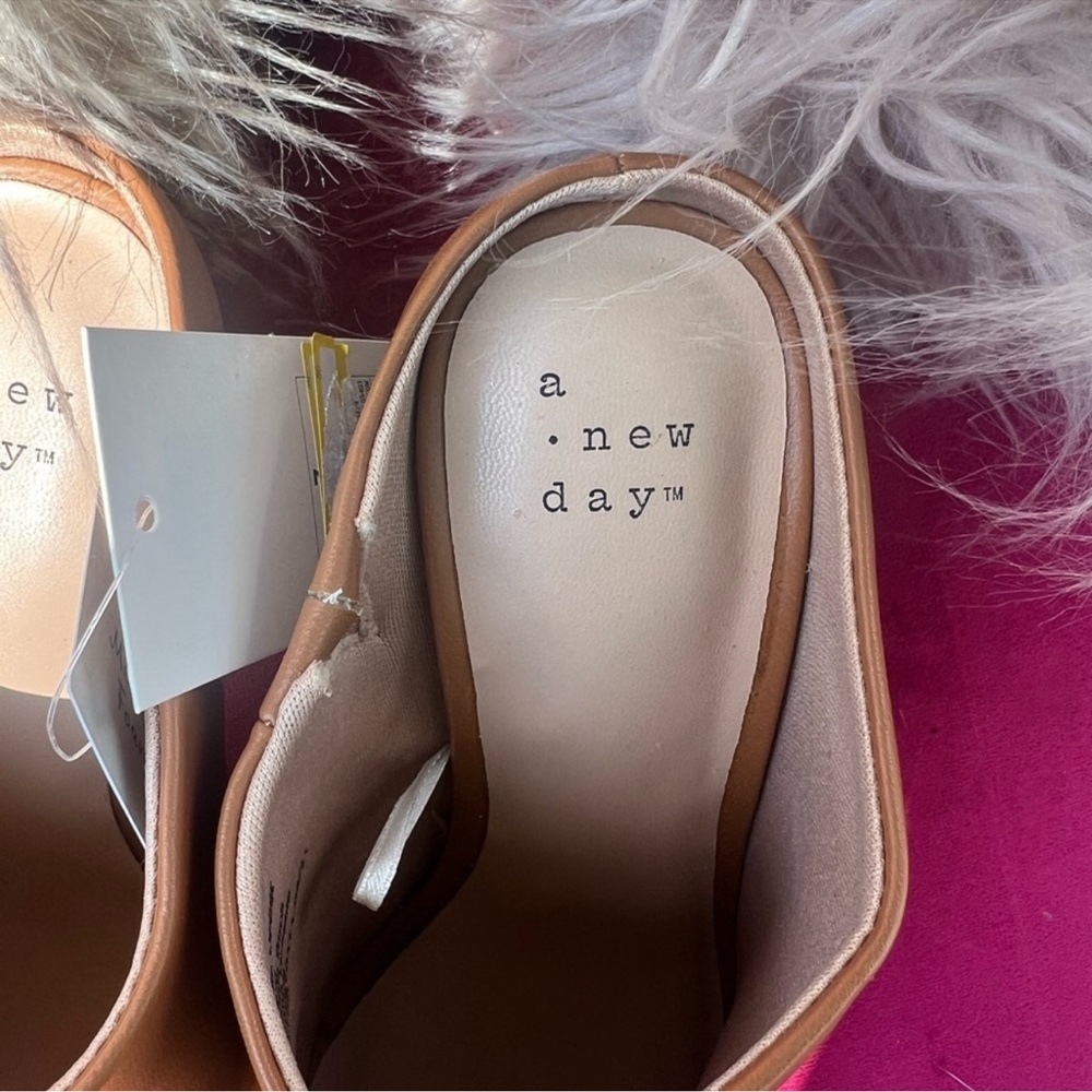 a new day Tan and Snakeskin Block Heel Mules - Picture 4 of 8